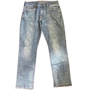 •American Eagle Outfitters 360 Extreme Flex Slim Jeans•